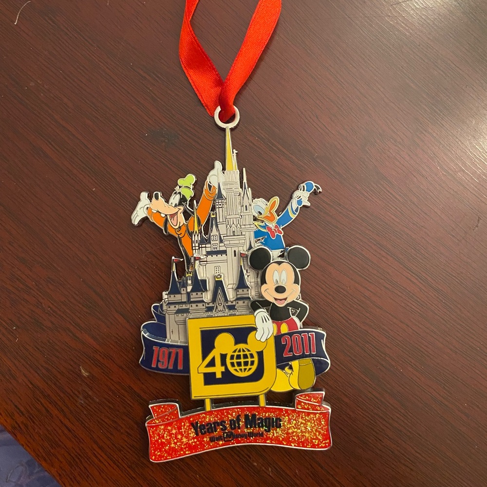 Walt Disney World 40th anniversary Christmas ornament